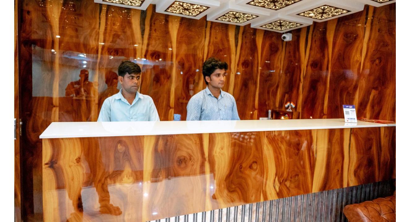 Hotel Dc Star Tarapith Exteriér fotografie