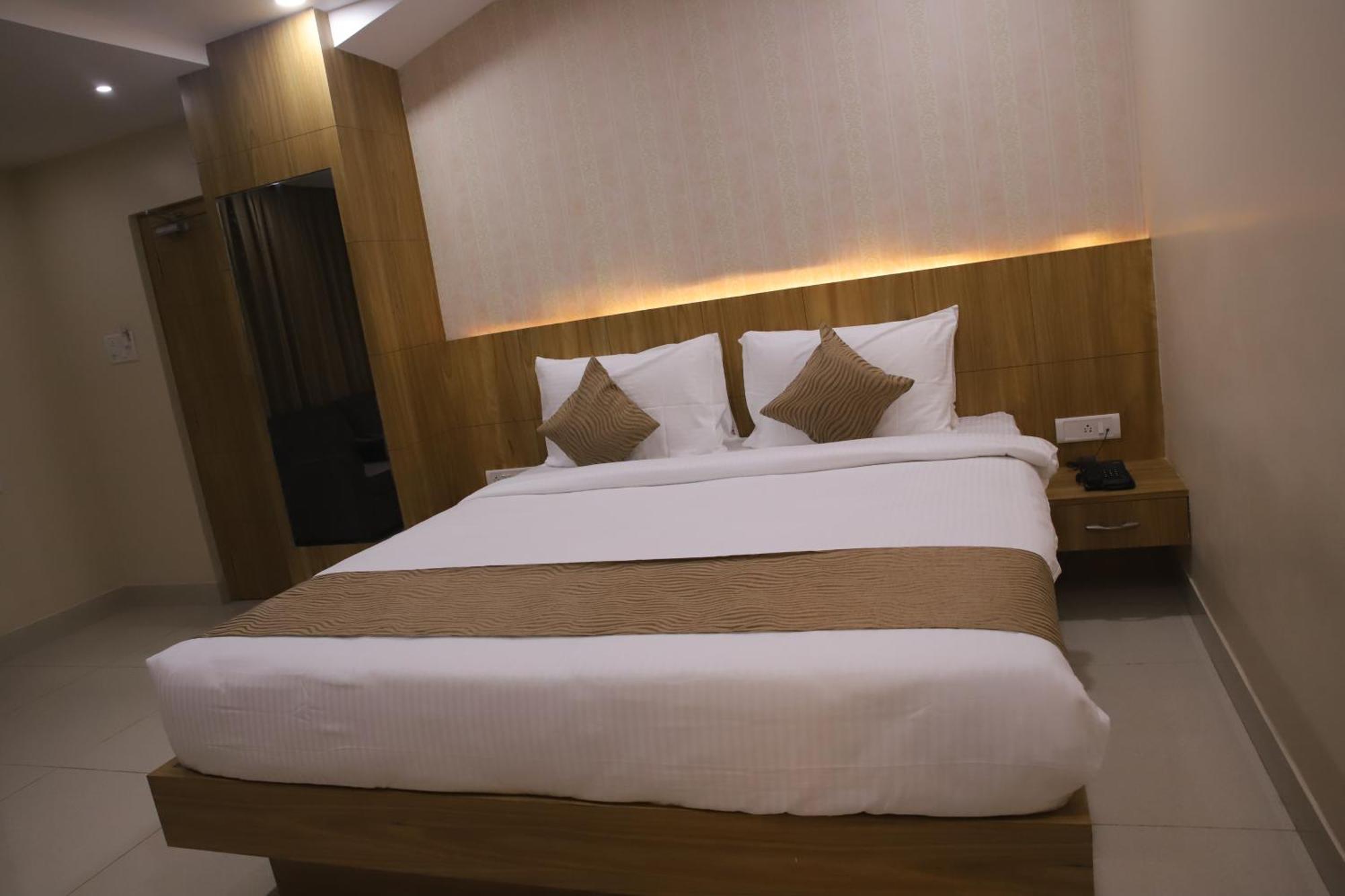 Hotel Dc Star Tarapith Exteriér fotografie
